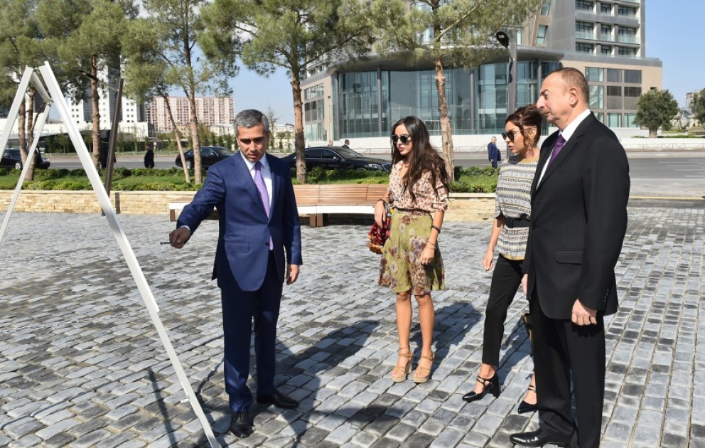Prezident İlham Əliyev Xətai rayonunda yeni yaradılan park kompleksinin açılışında iştirak edib [YENİLƏNİB] VİDEO