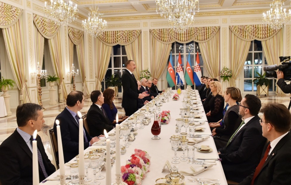 Gastmahl zu Ehren der Präsidenten von Kroatien VIDEO