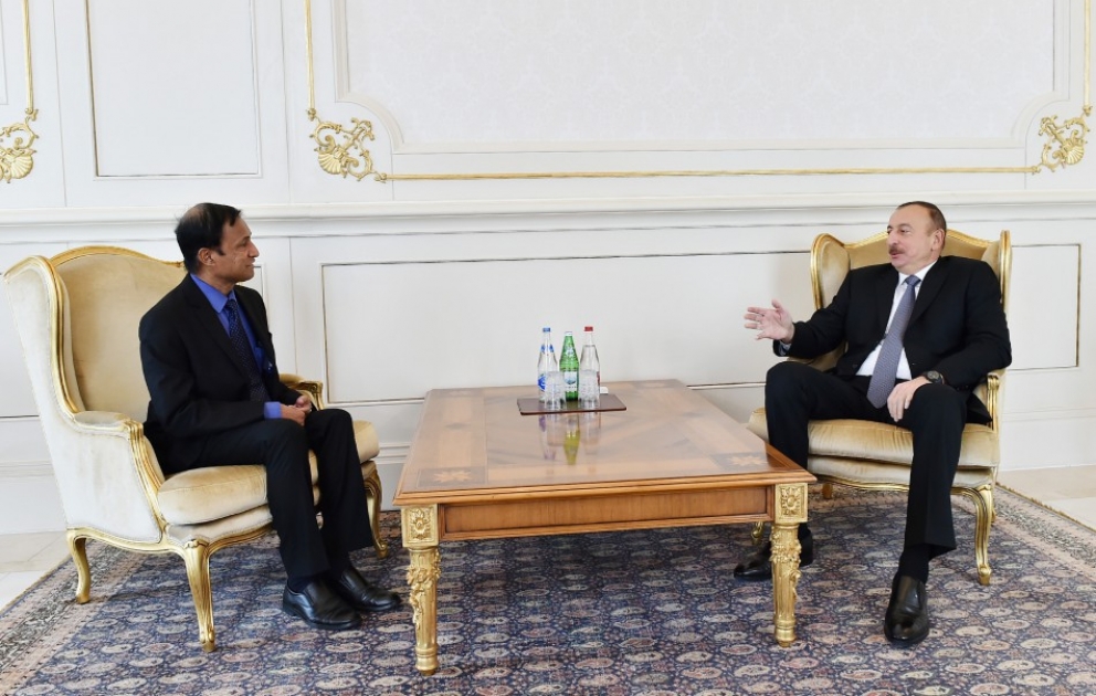 Le nouvel ambassadeur du Sri Lanka remet ses lettres de créance au président azerbaïdjanais [ mis à jour] VIDEO
