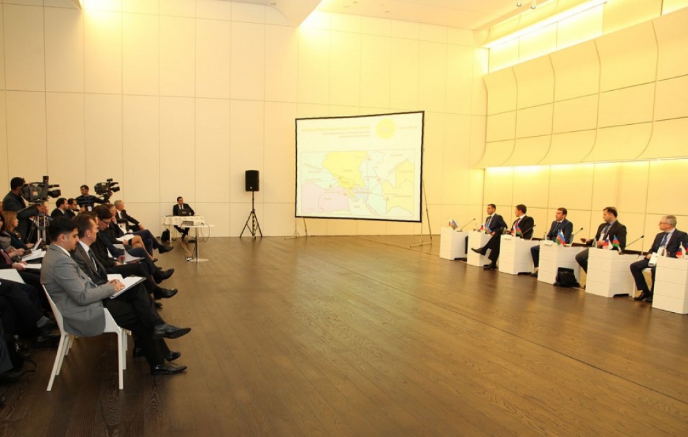 Azərbaycan-Rusiya Regionlararası Forumu çərçivəsində iş adamları arasında ikitərəfli görüşlər keçirilib VİDEO