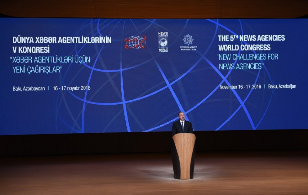 Cérémonie d’ouverture conjointe du 5e Congrès mondial des agences de presse et de la 16e Assemblée générale de l’OANA à BakouLe président azerbaïdjanais Ilham Aliyev présent à la cérémonie d’ouverture VIDEO