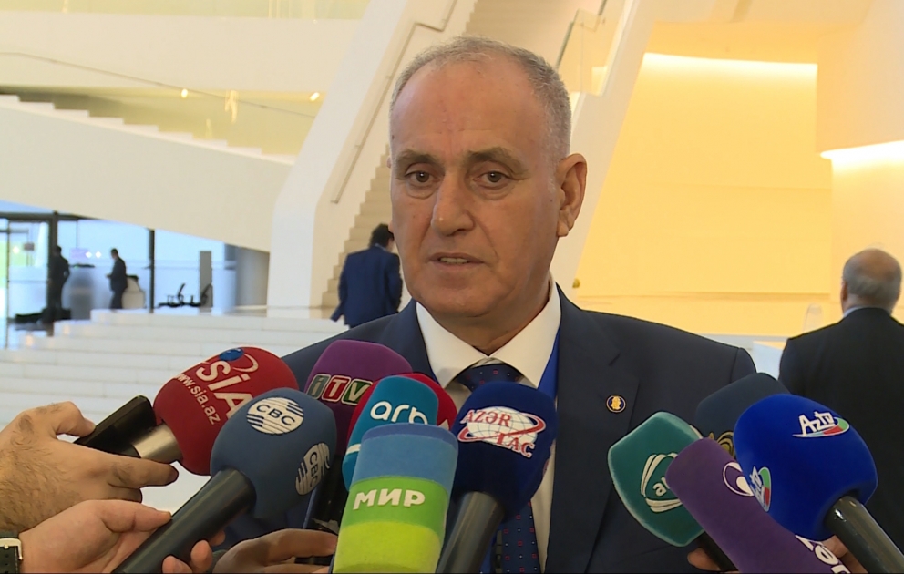 Aslan Aslanov: Bakı Konqresi maraqlı media layihələri və təkliflərlə səciyyəvi oldu VİDEO