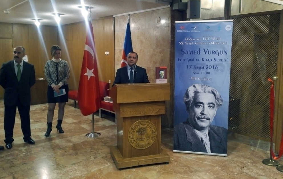 Ankarada Səməd Vurğunun yubileyi münasibətilə foto və kitab sərgisi keçirilib VİDEO