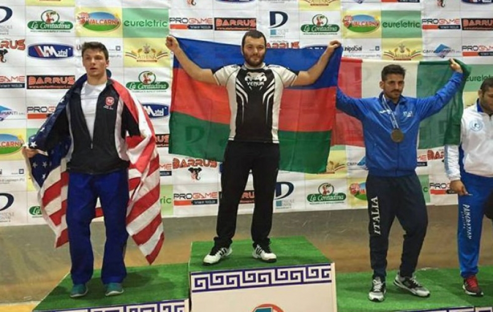Azərbaycan idmançıları pankration üzrə dünya çempionatında 4 qızıl medal qazanıblar VİDEO