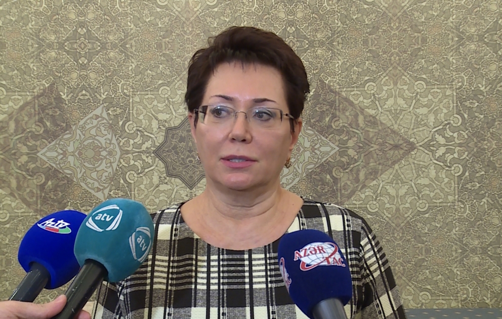 Elmira Axundova: Çalışmışam ki, kitabda maraqlı məqamları oxuculara sadə, publisist dillə çatdırım VİDEO