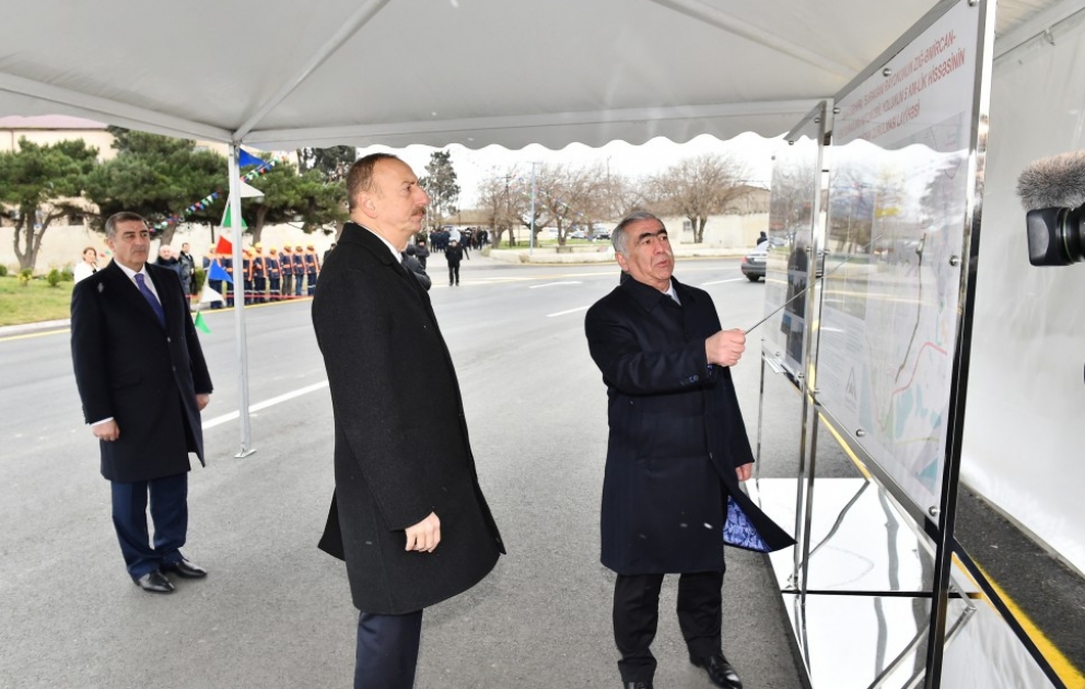 Zığ-Əmircan-Yeni Suraxanı avtomobil yolunun 5 kilometrlik hissəsi əsaslı yenidənqurmadan sonra istifadəyə verilib Prezident İlham Əliyev avtomobil yolunda görülən işlərlə tanış olub [YENİLƏNİB] VİDEO