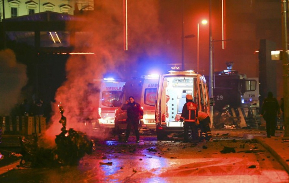 Türkiyənin daxili işlər naziri İstanbuldakı partlayışların terror aktı olduğunu bildirib [YENİLƏNİB] VİDEO