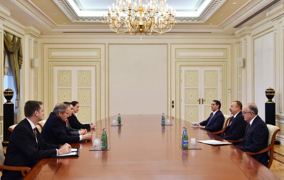 President Ilham Aliyev received delegation led by Special Envoy and Coordinator for International Energy Affairs at US Department of State VIDEO
