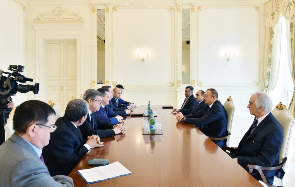 President Ilham Aliyev received delegation led by governor of Russia's Astrakhan region VIDEO