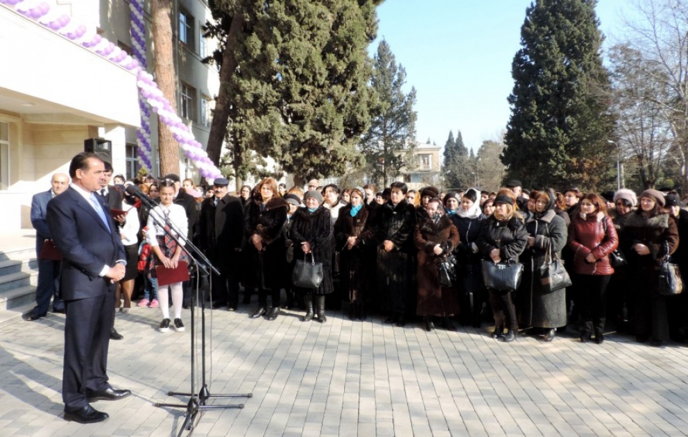 Gəncədə 44 nömrəli məktəb-lisey kompleksi əsaslı təmirdən sonra istifadəyə verilib VİDEO