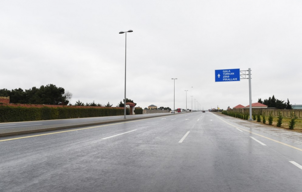 Le président Ilham Aliyev inaugure un deuxième tronçon de la route Gala-Pirallahy VIDEO