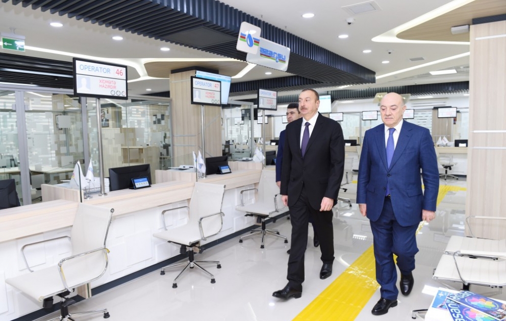 Le président de la République inaugure le Centre de « Services publics ASAN » No1 VIDEO