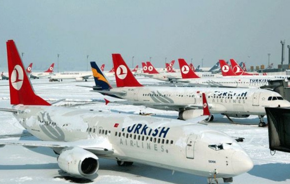 “Türk Hava Yolları” İstanbul-Bakı-İstanbul aviareyslərini təxirə salıb VİDEO