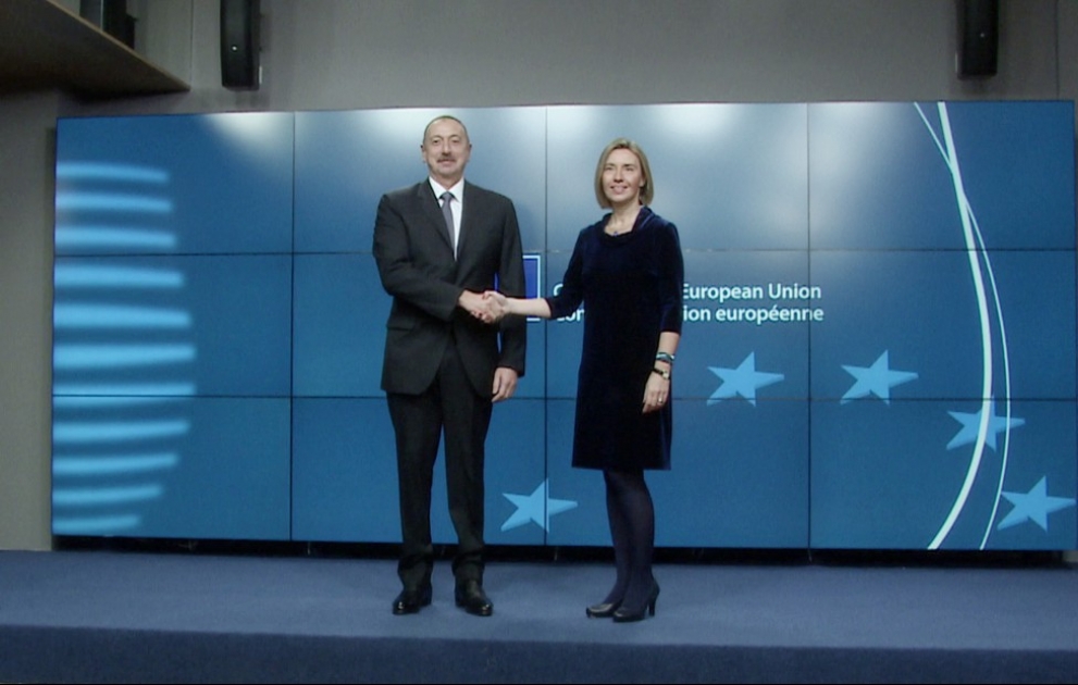 President Ilham Aliyev, EU High Representative, Vice-President of European Commission Federica Mogherini have working breakfast VIDEO