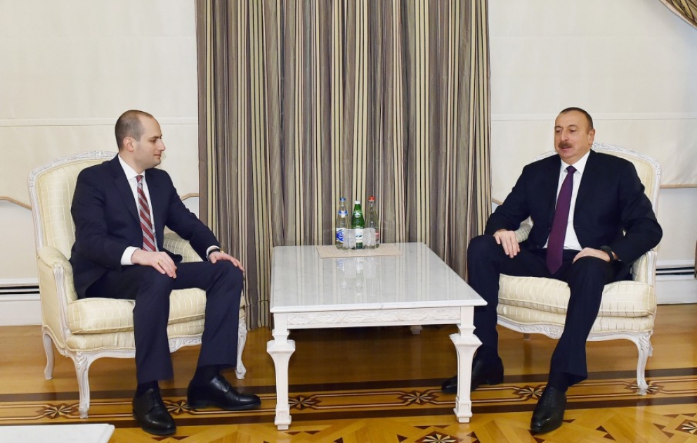 Präsident Ilham Aliyev empfängt Georgiens Außenminister VIDEO