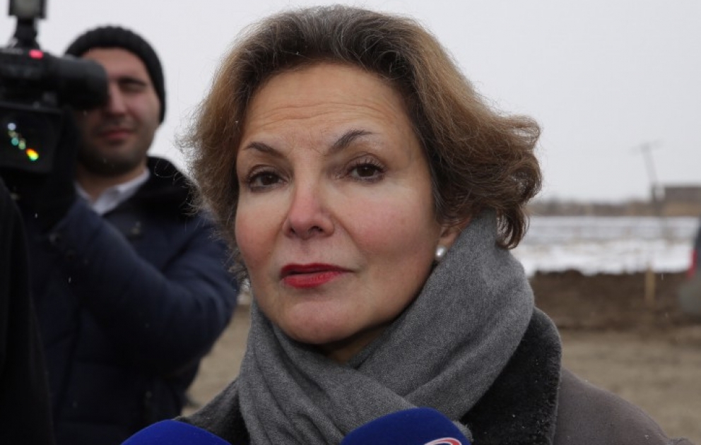 Botschafterin Aurélia Bouchez: Frankreich unterstützt friedliche Lösung des Berg-Karabach-Konfliktes VIDEO