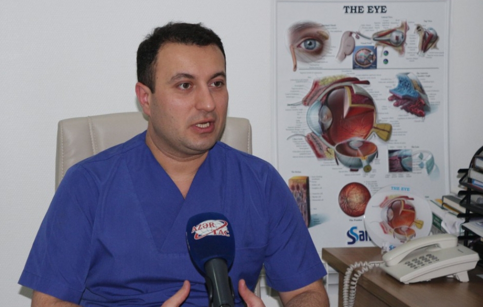 Vaxtından əvvəl doğulmuş körpələrin ilk ayında göz dibi müayinəsindən keçmələri şərtdir VİDEO