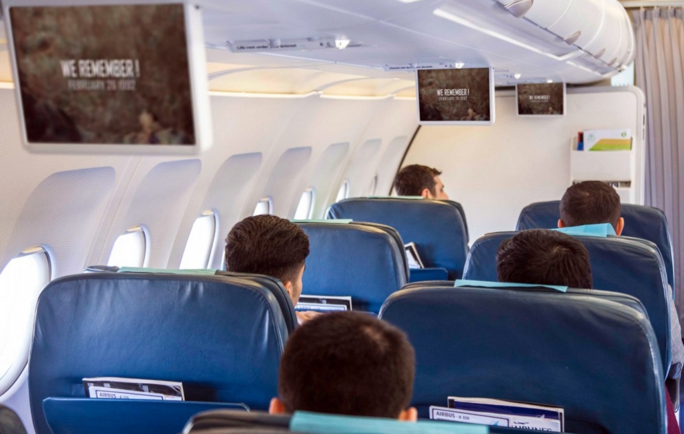 AZAL partners with AZERTAC to show footage dedicated to Khojaly genocide during its flights VIDEO