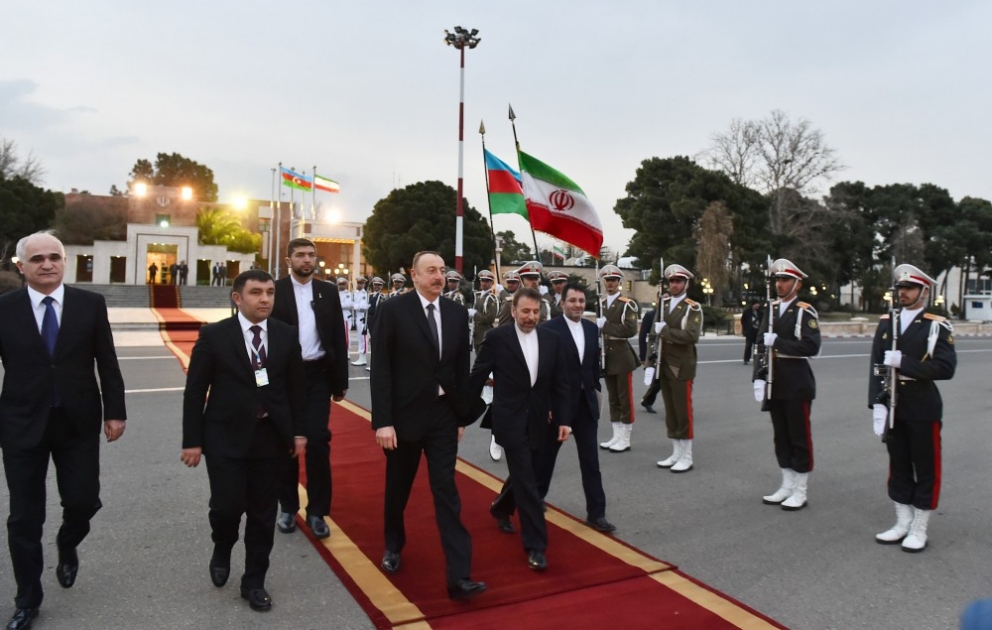 Präsident Ilham Aliyev beendet seinen Staatsbesuch im Iran VIDEO