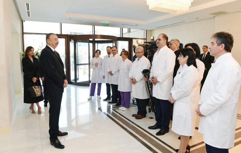 Le président azerbaïdjanais Ilham Aliyev inaugure le Centre cardiologique à Bakou VIDEO