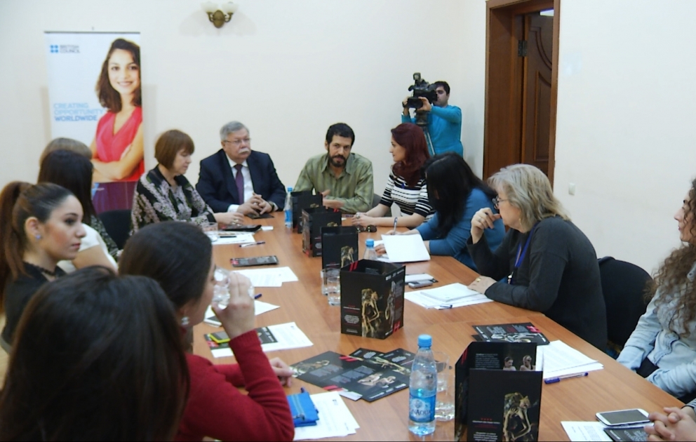 Milli Dram Teatrında “Candoco” rəqs ansamblının mətbuat konfransı olub VİDEO