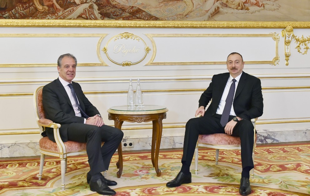 Azərbaycan Prezidenti İlham Əliyev Parisdə “CIFAL” qrupun prezidenti ilə görüşüb YENİLƏNİB VİDEO