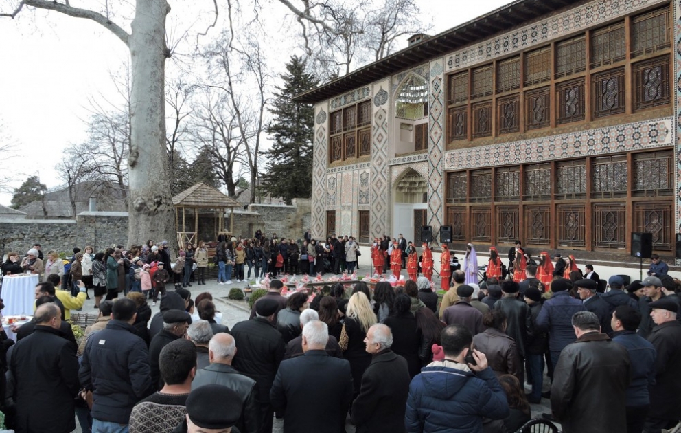Şəkidə Novruz şənliyi: rəngarəng konsert proqramları, sərgilər, meydan tamaşası... VİDEO
