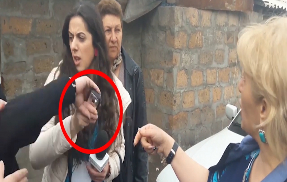 Ermənistansayağı “demokratiya”: Azatutyun radiosunun müxbiri döyülüb VİDEO