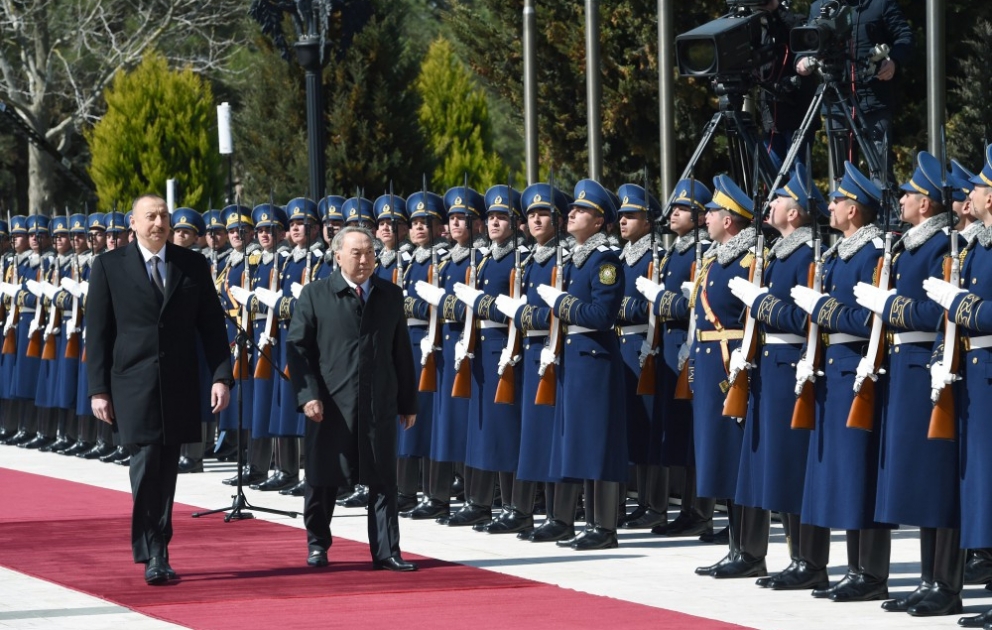 Qazaxıstan Prezidenti Nursultan Nazarbayevin rəsmi qarşılanma mərasimi olub VİDEO