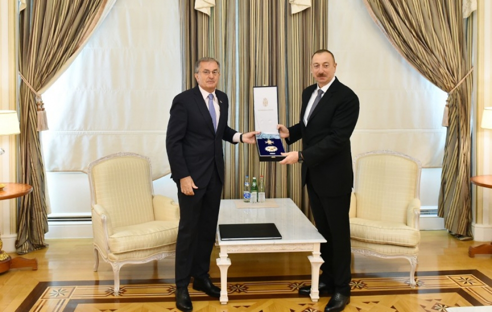 Prezident İlham Əliyev Serbiyanın Azərbaycandakı səfirini qəbul edib YENİLƏNİB VİDEO