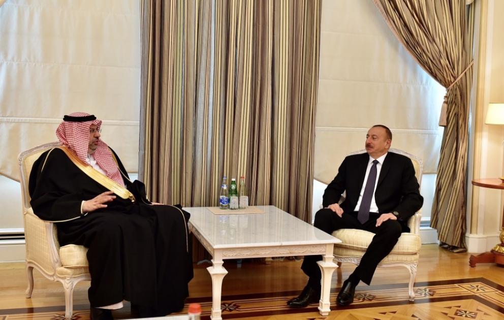 Aserbaidschans Präsident Ilham Aliyev empfängt Präsident des Sportbundes der Islamischen Solidarität VIDEO