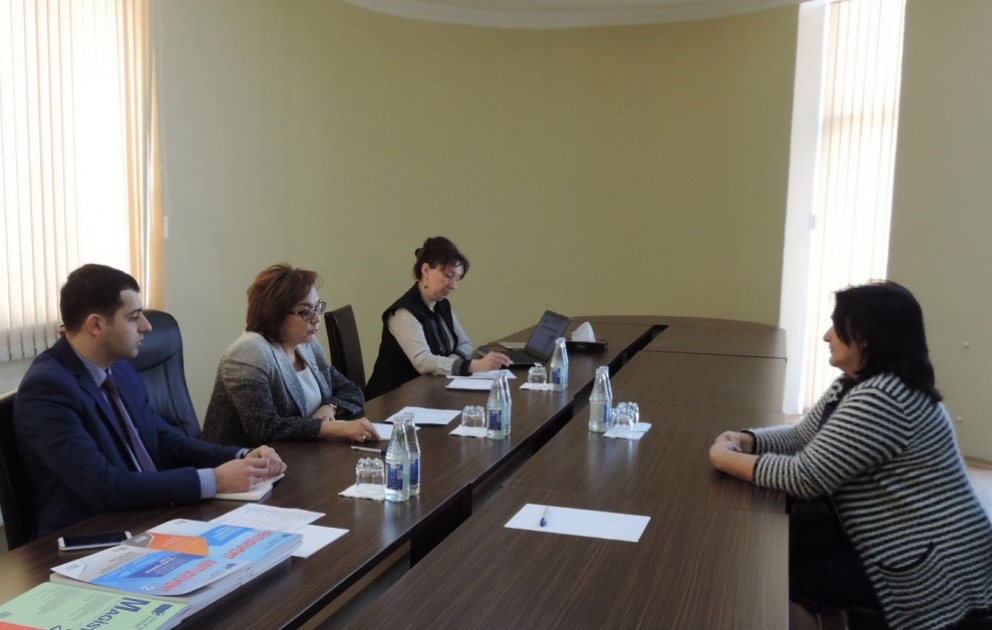 Dövlət İmtahan Mərkəzinin Direktorlar Şurasının sədri şimal bölgəsindən olan vətəndaşların müraciətlərini dinləyib VİDEO