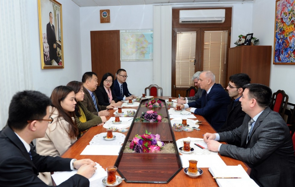 Xue Li : Le fait que l’AZERTAC est la seule agence de la région diffusant des nouvelles en chinois est estimable VIDEO
