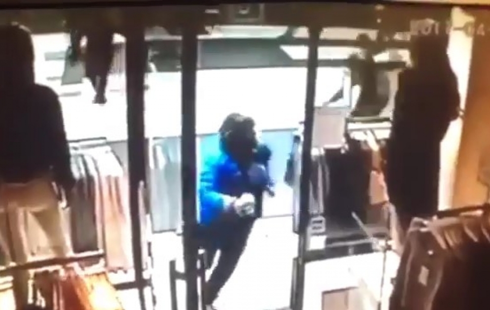 Stokholmda törədilən terror aktının görüntüləri yayılıb VİDEO