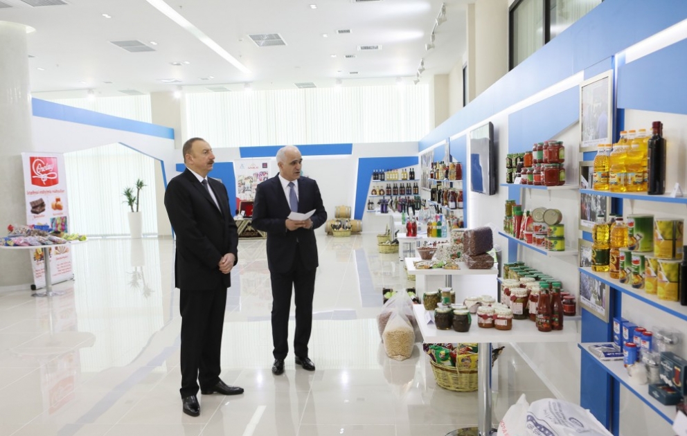 Prezident İlham Əliyev Yevlaxda Aran Regional İnkişaf Mərkəzinin təqdimat mərasimində iştirak edib YENİLƏNİB VİDEO