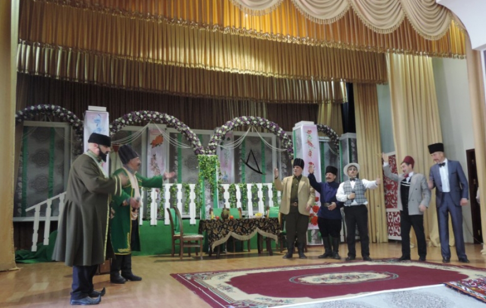 Qusar Dövlət Ləzgi Dram Teatrı “O olmasın, bu olsun” əsərini səhnələşdirib VİDEO