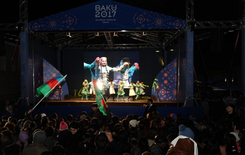 “Bakı-2017”nin möhtəşəm su festivalı Qax sakinlərinə yüksək əhval-ruhiyyə bəxş edib VİDEO
