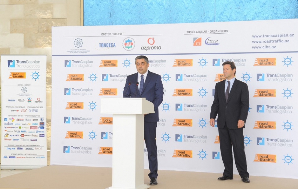VII Xəzər Beynəlxalq Yol İnfrastrukturu və İctimai Nəqliyyat “Road&Traffic 2017” sərgisi öz işinə başlayıb  YENİLƏNİB VİDEO