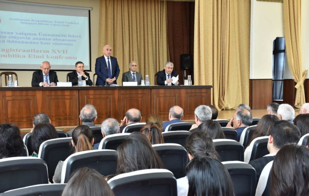 Sumqayıtda magistrantların XVII Respublika elmi konfransı işə başlayıb VİDEO