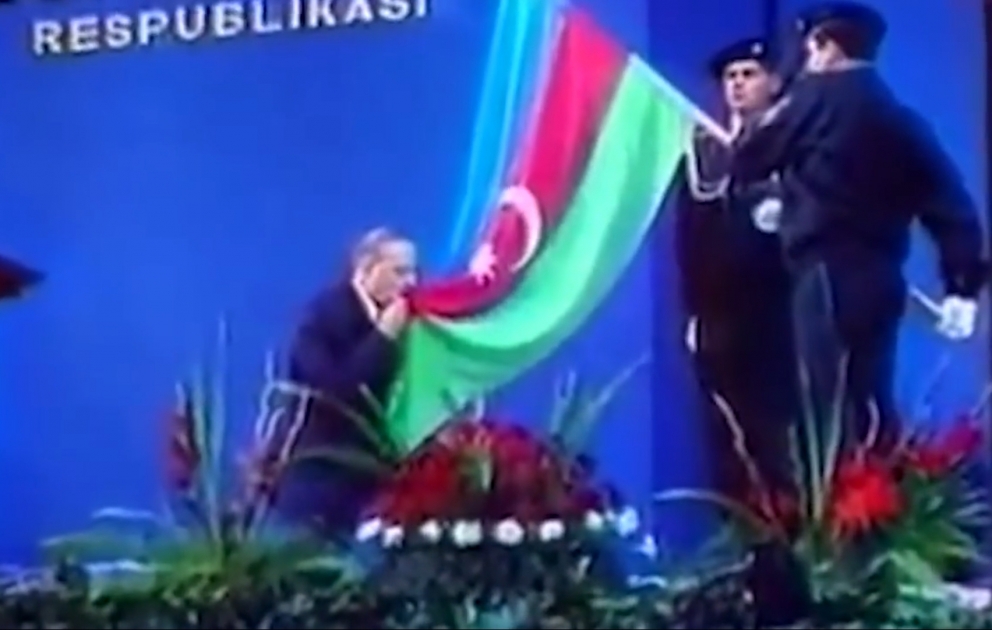 “Moskva-Baku” portalı Heydər Əliyevin anadan olmasının 94-cü ildönümü münasibətilə film hazırlayıb VİDEO