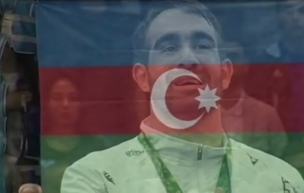 Rəfael Ağayev İslam Həmrəyliyi Oyunlarında ikinci qızıl medalın sevincini yaşadı VİDEO