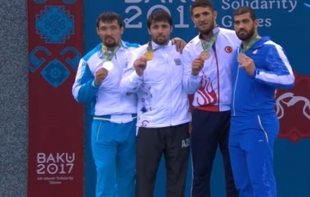 Azərbaycan pəhləvanı Cəmaləddin Maqomedov IV İslam Həmrəyliyi Oyunlarının çempionu olub Qızıl medalı idmançımıza Azərbaycanın Birinci vitse-prezidenti xanım Mehriban Əliyeva təqdim edib VİDEO