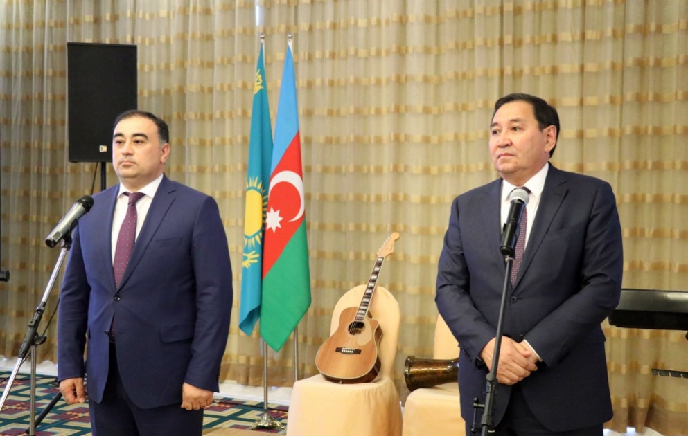 Atırauda keçirilən rəsmi qəbulda Azərbaycan Xalq Cümhuriyyətinin gördüyü işlərdən danışılıb VİDEO