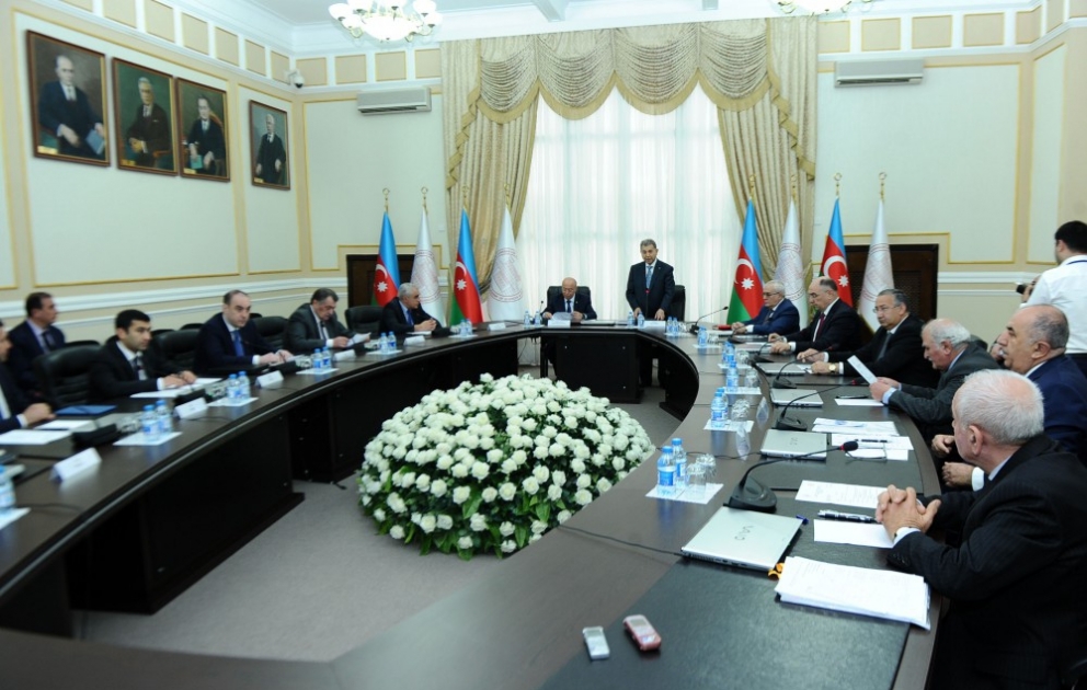 Fövqəladə Hallar Nazirliyi ilə Azərbaycan Milli Elmlər Akademiyasının birgə işçi müşavirəsi keçirilib VİDEO