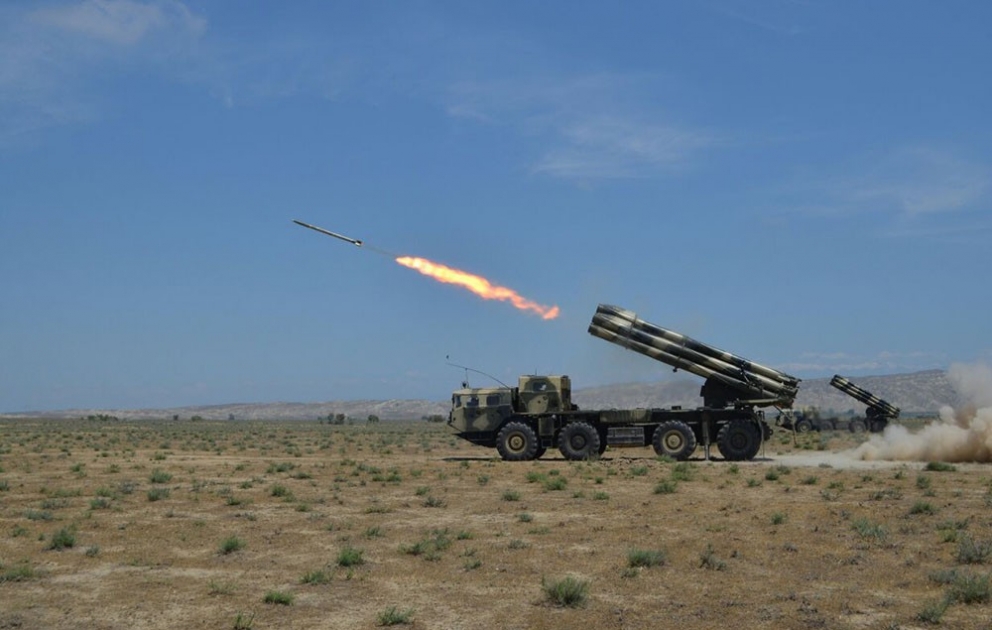 Defence Ministry: Rocket and artillery formations conduct live-fire exercises VIDEO