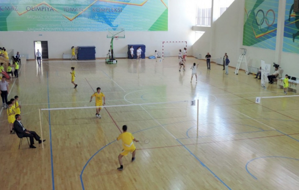 Badminton üzrə zona birinciliyində 120 idmançı mübarizəyə qoşulub VİDEO
