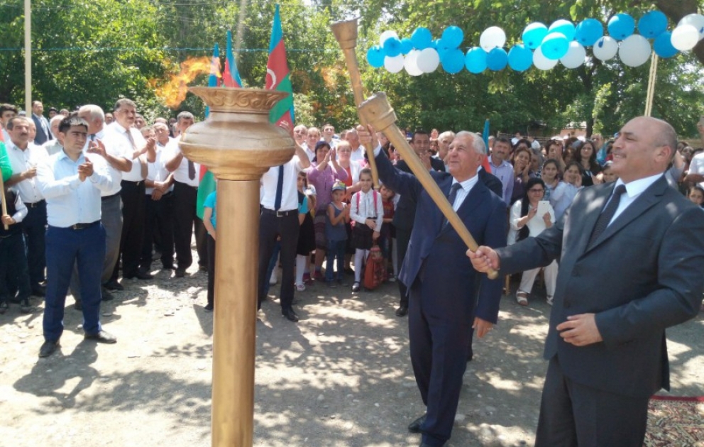 Xaçmazın turizm zonasında yerləşən üç kəndinə ilk dəfə təbii qaz verilib VİDEO