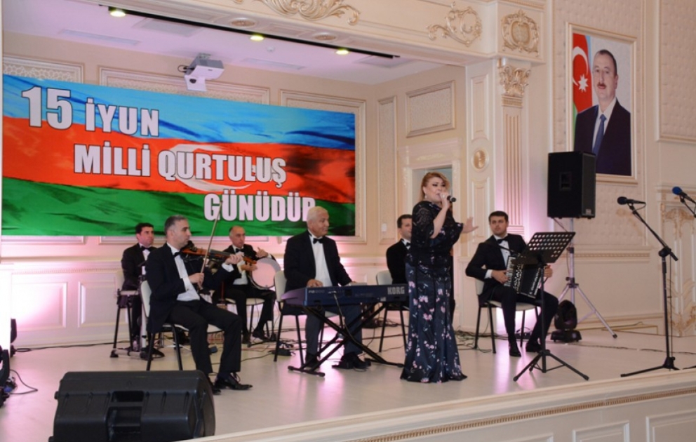 Xırdalanda bayram konserti VİDEO