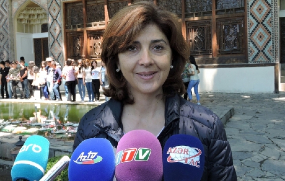 Mariya Anxela Olqin: Xan sarayının möhtəşəmliyinə, gözəlliyinə heyran qaldım VİDEO