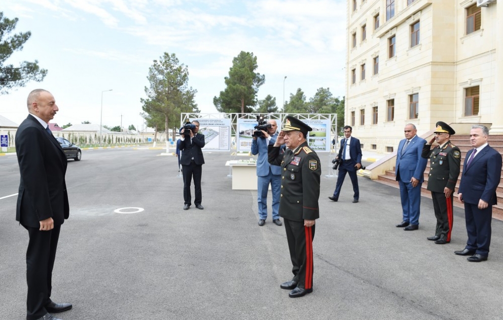 Президент Ильхам Алиев принял участие в открытии воинской части Внутренних войск Министерства внутренних дел в городе Ширван  ВИДЕО